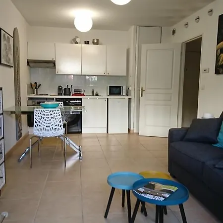 Daire Nicolas 2 Cannes